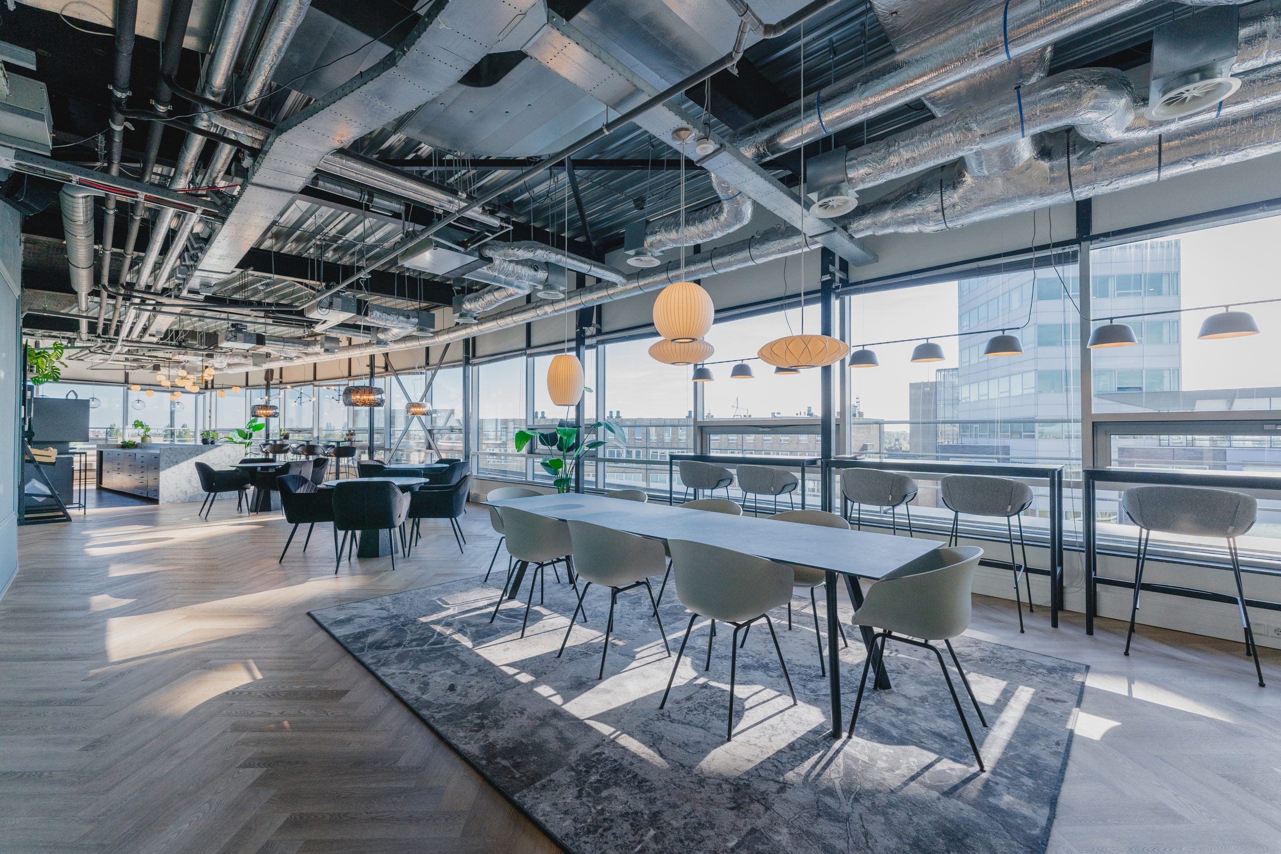 Bos en Lommerplein 2