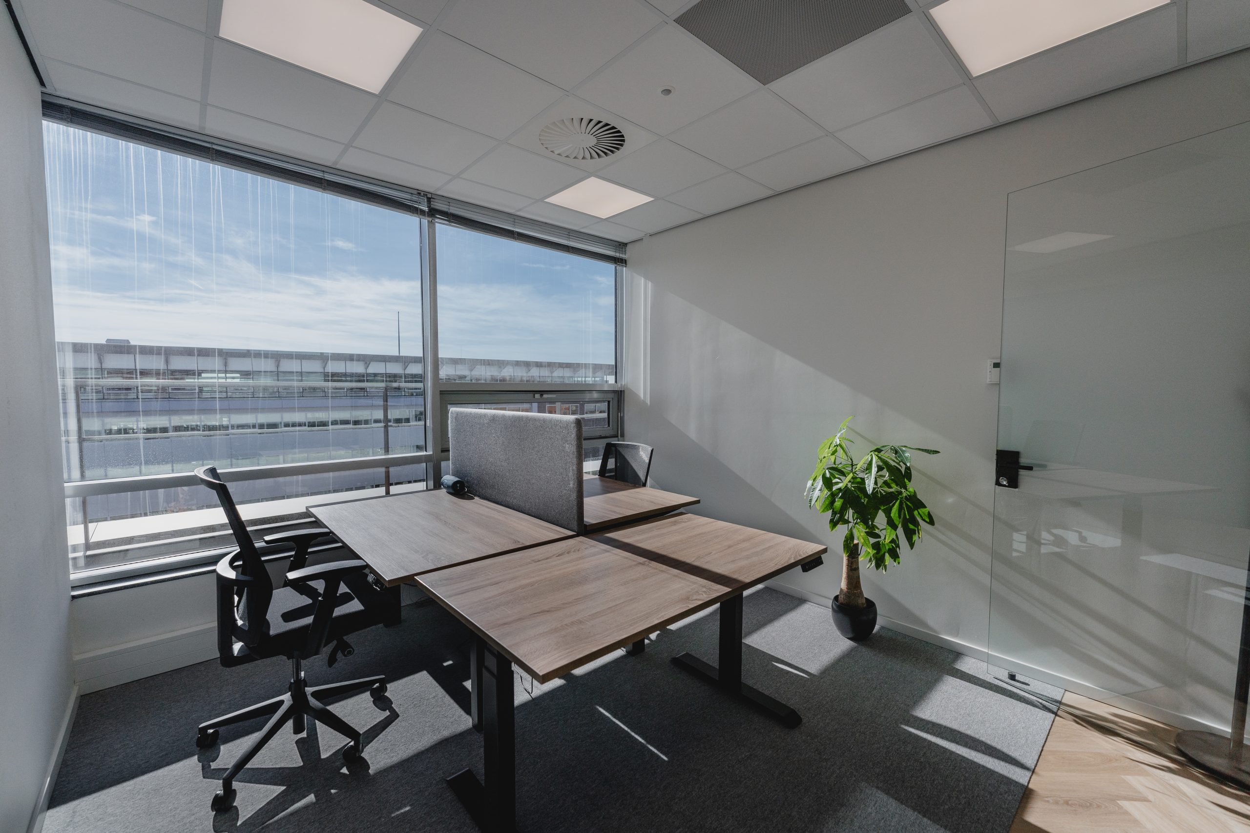 Bos en Lommerplein 32